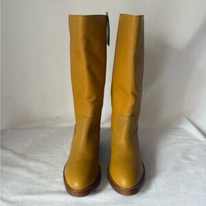FRYE Camryn Banana Leather Tall Pull-on Boots